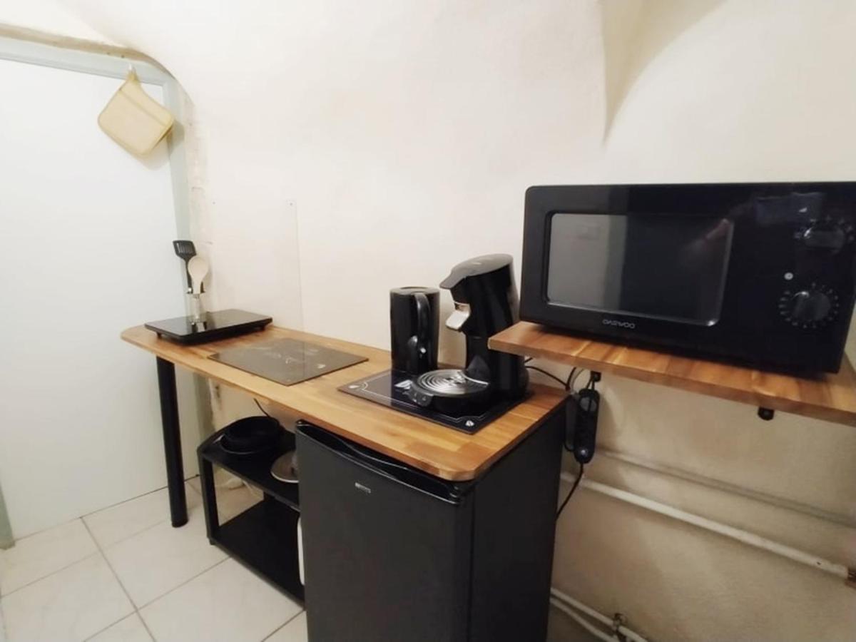 Studio - Fontaine Saint-Paul-Trois-Chateaux Bagian luar foto