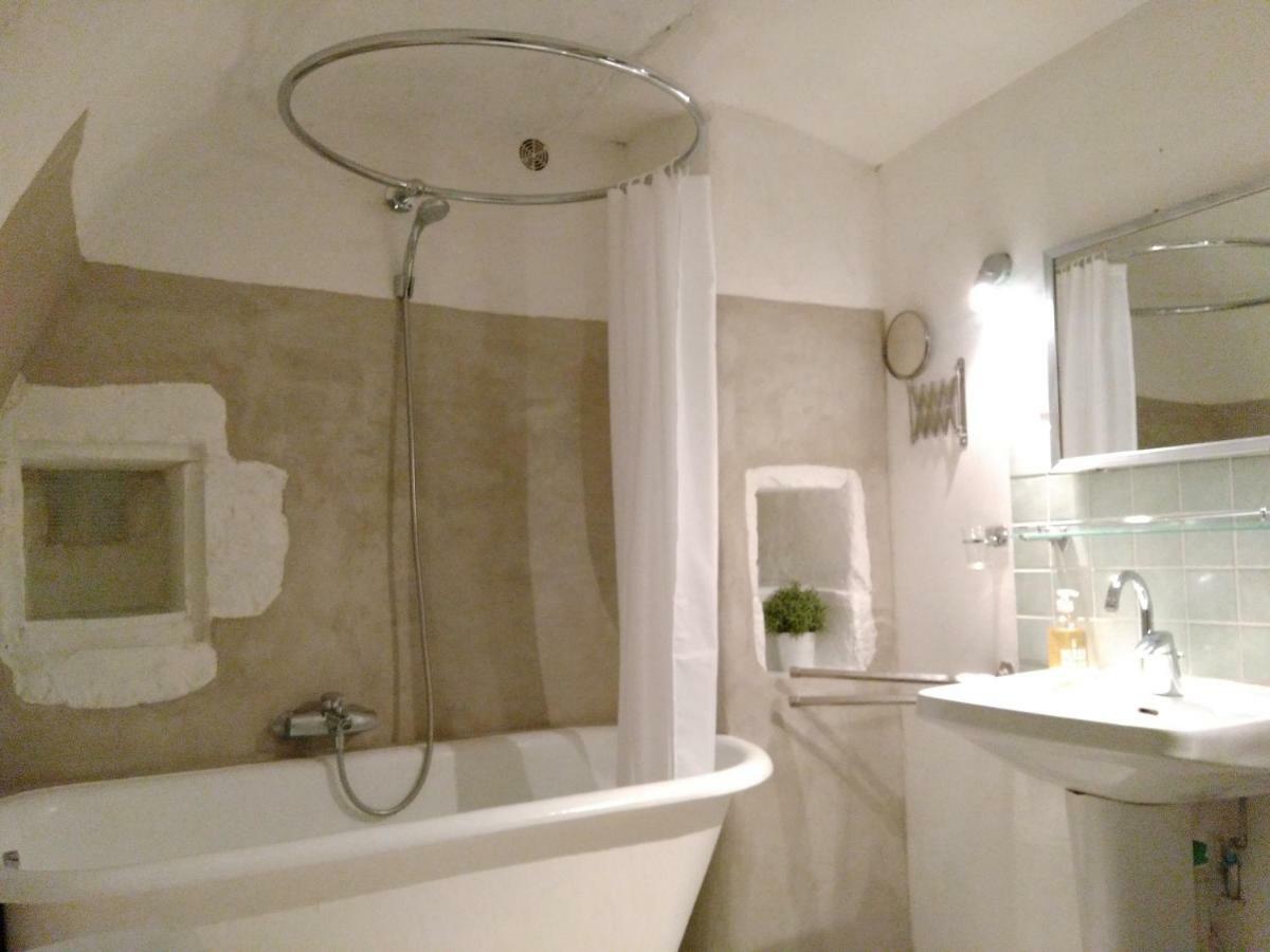Studio - Fontaine Saint-Paul-Trois-Chateaux Bagian luar foto